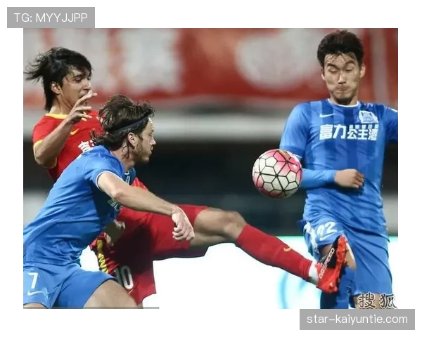 冲撞门将的判罚标准为何经常引发争议？规则细节全面解析