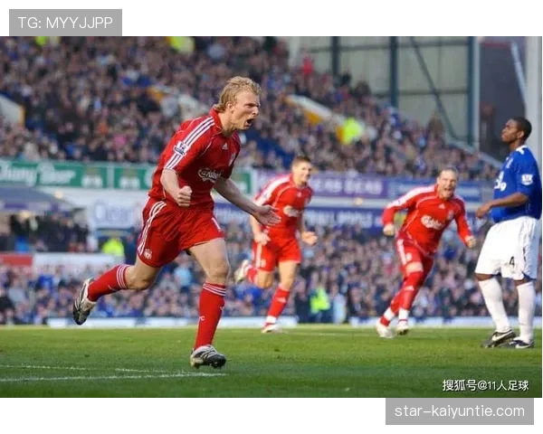 巴黎边路进攻看似犀利，实则缺乏层次，战术单一问题逐步反映