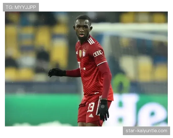 拜仁防线压上成瘾问题显现，身后空档遭利用局面面临挑战